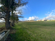 Maison pierre 5 hectares de terrain LAPERCHE (47)