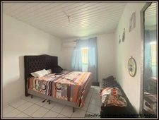 A VENDRE A CAYENNE UN IMMEUBLE DE RAPPORT DE 167 m² - 1 LOCAL DE 98 m² - 1 APPARTEMENT T3 DE 51 m² - 1 STUDIO DE 18 m² - AU PRIX DE 306 000 €.