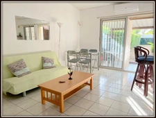 A VENDRE A KOUROU (97310) UNE MAGNIFIQUE MAISON EN BOIS T5 de 106 m² AVEC 2 MAISONS T2 INDEPENDANTES - TERRAIN DE 775 m² - AU PRIX DE 407 000 €.  