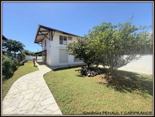 A VENDRE A KOUROU (97310) UNE CHARMANTE VILLA T6 DE 120 m² - TERRAIN DE 466 m² - AU PRIX DE 390 000 €.