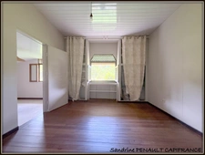 A VENDRE A SINNAMARY UNE MAGNIFIQUE MAISON T6 DE 122 m² SUPERFICIE TERRAIN 3,5 HECTARES - AU PRIX DE 249 000 €.
