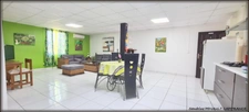 A VENDRE A KOUROU UN MAGNIFIQUE COMPLEXE IMMOBILIER DE 8 APPARTEMENTS (R+1) DE 960 m² - UNE VILLA T5 (R+1) DE 310 m² - TERRAIN 1870 m² - AU PRIX DE 1 755 000 €.