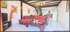 A VENDRE A KOUROU UN MAGNIFIQUE COMPLEXE IMMOBILIER DE 8 APPARTEMENTS (R+1) DE 960 m² - UNE VILLA T5 (R+1) DE 310 m² - TERRAIN 1870 m² - AU PRIX DE 1 755 000 €.