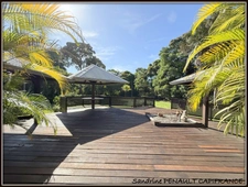 A VENDRE A MONTSINERY TONNEGRANDE (CARAPA) UNE MAGNIFIQUE PROPRIETE T6 DE 268 m² - TERRAIN 1 HECTARE - AU PRIX DE 392 000 €.