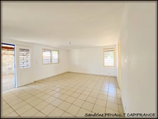 A VENDRE A KOUROU (GUYANE FRANCAISE) UNE MAISON INDIVIDUELLE T4 DE 67 m² - SUPERFICIE DU TERRAIN 410 m² - AU PRIX DE 212 000 €.