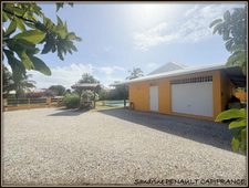 A VENDRE A KOUROU (97310) UNE MAGNIFIQUE VILLA D'ARCHITECTE T5 DE 135 m² - TERRAIN DE 876 m² - AU PRIX DE 486000€.