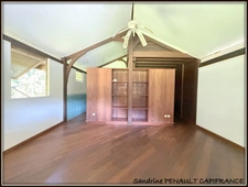 A VENDRE A MONTSINERY TONNEGRANDE (CARAPA) UNE MAGNIFIQUE PROPRIETE T6 DE 268 m² - TERRAIN 1 HECTARE - AU PRIX DE 392000 €.