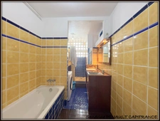 A VENDRE A KOUROU (GUYANE FRANCAISE) UN BEL APPARTEMENT T4 de 77 m² EN RESIDENCE - AU PRIX DE 170 000 €.