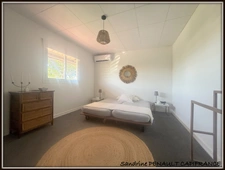 A VENDRE A KOUROU (GUYANE FRANCAISE) UNE SPLENDIDE MAISON T4 JUMELEE de 90 m² - TERRAIN DE 297 m² - AU PRIX DE 379 000 €.