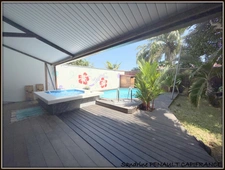 A VENDRE A KOUROU (GUYANE FRANCAISE) UNE MAGNIFIQUE VILLA T5 (R+1) de 97 m² - TERRAIN DE 306 m² - AU PRIX DE 380 000 €.