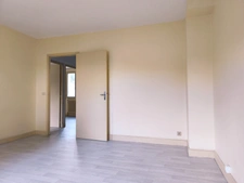 Maison de ville T4 92 m² avec jardin – Un potentiel à révéler au cœur de Cahors