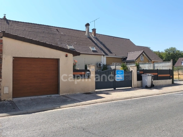 Ensemble immobilier VILLERS AUX BOIS (51130)