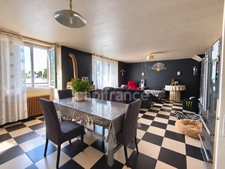 Maison à vendre 8 pièces GRANGES SUR AUBE (51)