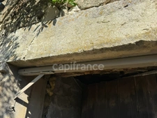 A vendre, Maison de caractère à rénover 10 pièces REAUVILLE (26)