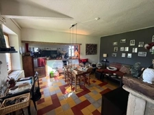 A vendre, Maison de caractère à rénover 10 pièces REAUVILLE (26)