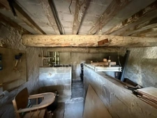 A vendre, Maison de caractère à rénover 10 pièces REAUVILLE (26)