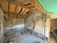A vendre, Maison de caractère à rénover 10 pièces REAUVILLE (26)