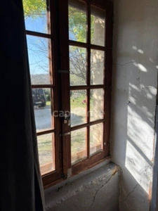 A vendre, Maison de caractère à rénover 10 pièces REAUVILLE (26)
