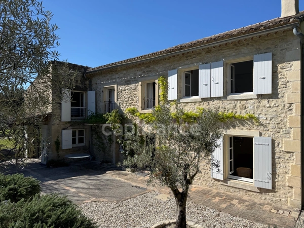 Propriété d’exception – Domaine confidentiel au cœur d’un environnement préservé à GRIGNAN (26)
