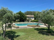 Propriété d’exception – Domaine confidentiel au cœur d’un environnement préservé à GRIGNAN (26)