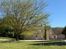 Propriété d’exception – Domaine confidentiel au cœur d’un environnement préservé à GRIGNAN (26)