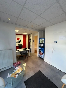 Local/bureau à vendre ANNEMASSE (74)