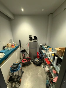 Local/bureau à vendre  ()