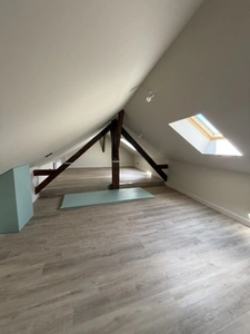 Maison à vendre 5 pièces  ()