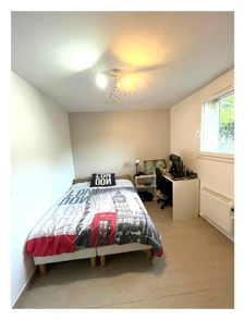 Maison à vendre 5 pièces  (06)