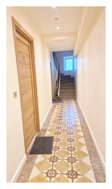 Appartement à vendre  pièces  (06)