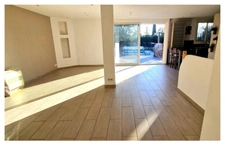 Maison à vendre 5 pièces  (06)