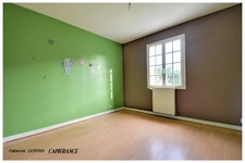 Maison à vendre 5 pièces SAINT SULPICE D'ARNOULT (17) PLAIN PIED, TROIS CHAMBRES, GARAGE, GRAND TERRAIN CLOS.