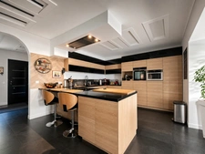 A verdant setting, bright spaces and high-end amenities in Lamorlaye (60) Le Lys 