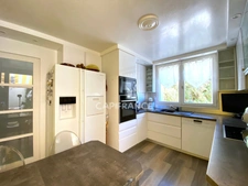 Bright contemporary house, wooded garden, sought-after residential area in Chantilly (60)