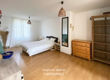 Duplex lumineux, cachet unique, cadre paisible et vue imprenable sur l’Oise
