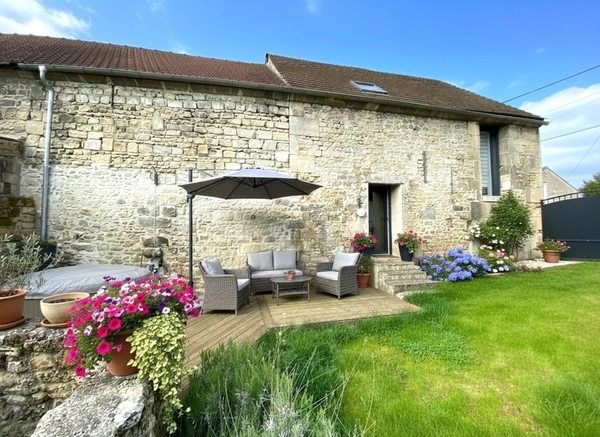 Charme de l'ancien et rénovation contemporaine au cœur de Laigneville (60)