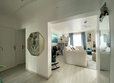Appartement lumineux, double séjour, balcon verdoyant, quartier familial recherché à Domont (95)