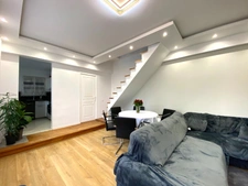 Maison familiale moderne avec terrasse et garage, à 6 min du centre-ville à Fosses (95)