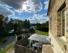 Duplex lumineux, cachet unique, cadre paisible et vue imprenable sur l’Oise