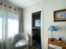 Bright contemporary house, wooded garden, sought-after residential area in Chantilly (60)