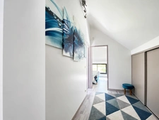 A verdant setting, bright spaces and high-end amenities in Lamorlaye (60) Le Lys 