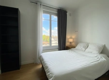 Studio lumineux à deux pas de la gare, idéal étudiant ou jeune actif - CHANTILLY (60)