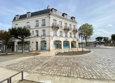 Studio lumineux à deux pas de la gare, idéal étudiant ou jeune actif - CHANTILLY (60)