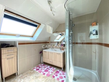 A daily escape: Four bedrooms family home on the edge of the forest in Fosses (95)