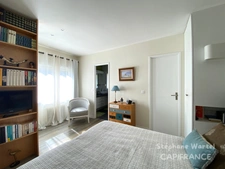 Bright contemporary house, wooded garden, sought-after residential area in Chantilly (60)