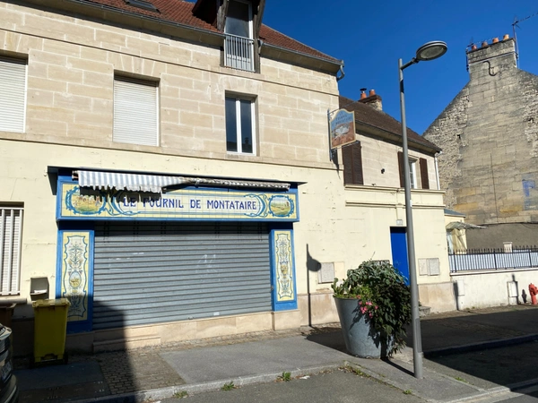 Immeuble de rapport mixte - Quartier bas de la ville