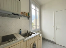 Studio lumineux à deux pas de la gare, idéal étudiant ou jeune actif - CHANTILLY (60)