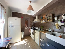 Maison ancienne de charme, jardin avec jacuzzi, hyper centre Noailles, tout à pied.
