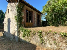 Grange en pierre à fort potentiel, cadre verdoyant et calme à Saint-Maximin (60)