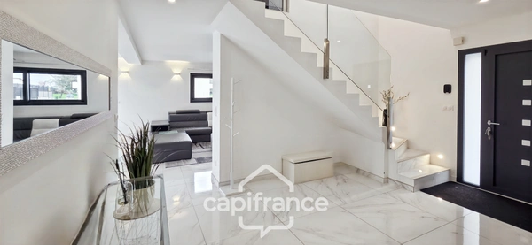 Maison à vendre 5 pièces VERSONNEX (74), 12 mintues de Rumilly et 35 min d'Annecy 